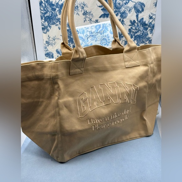 🆕 GANNI 🧿 NWOT Oversized XXL Canvas Tote Bag - Picture 2 of 12